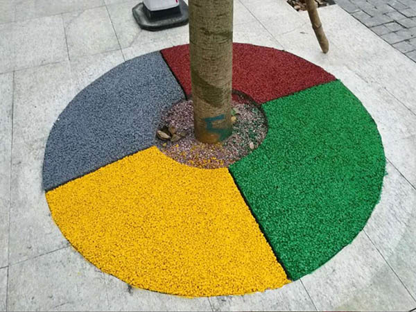 透水地坪究竟有什么優(yōu)勢(shì)這么受青睞？